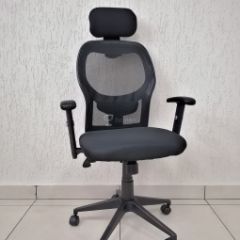 Кресло Barneo K-128 для персонала (черная ткань черная сетка) в Березниках - berezniki.mebel24.online | фото 1