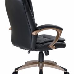 Офисное кресло для руководителей DOBRIN DONALD LMR-106B чёрный в Березниках - berezniki.mebel24.online | фото 3